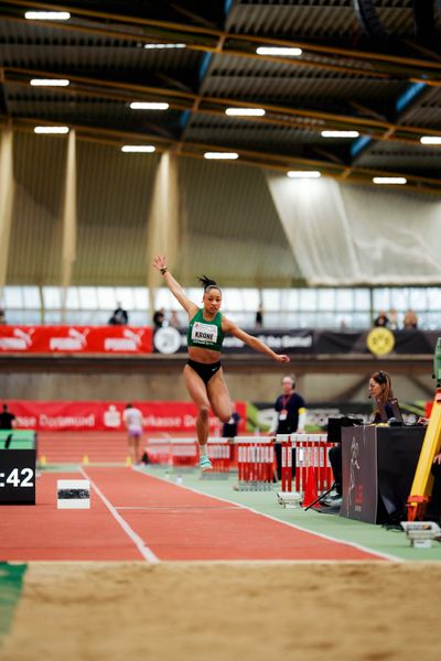 Josie Krone (TSG Bergedorf) am 08.02.2026 beim Sparkassen Indoor Meeting in der Helmut-Körnig-Halle in Dortmund