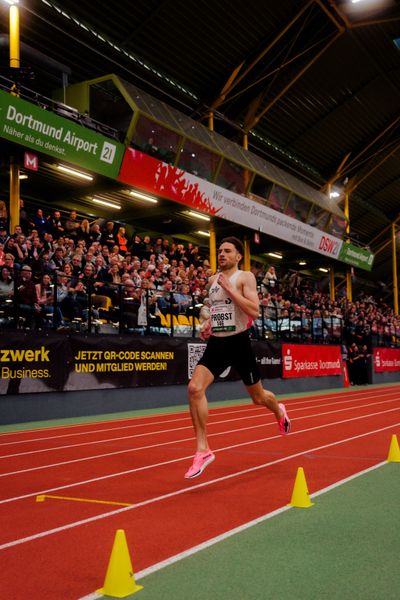 Marius Probst (TV Wattenscheid 01) am 08.02.2026 beim Sparkassen Indoor Meeting in der Helmut-Körnig-Halle in Dortmund