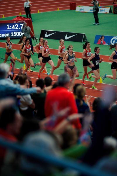1500m der Frauen am 01.03.2026 bei den Deutschen Hallen Meisterschaften in der Helmut-Körnig-Halle in Dortmund