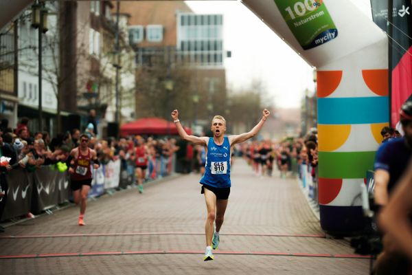 Nils Voigt (TV Wattenscheid 01) am 08.03.2026 bei den Deutschen Meisterschaften 10 km Straße in Uelzen
