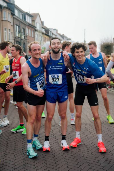 Jan Philipp Kisker (LAV Stadtwerke Tübingen), Maximilian Thorwirth (LAV Stadtwerke Tübingen), Tim Assmann (LAV Stadtwerke Tübingen) am 08.03.2026 bei den Deutschen Meisterschaften 10 km Straße in Uelzen