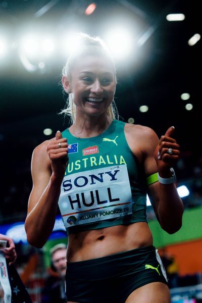 Jessica Hull (Australia), Nadia Battocletti (Italy), Emily MacKay (United States) on 21.03.2026 at the World Athletics Indoor Championships 2026 in Torun